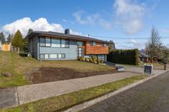 219 Nw 19th Ave - Photo 1 of 1