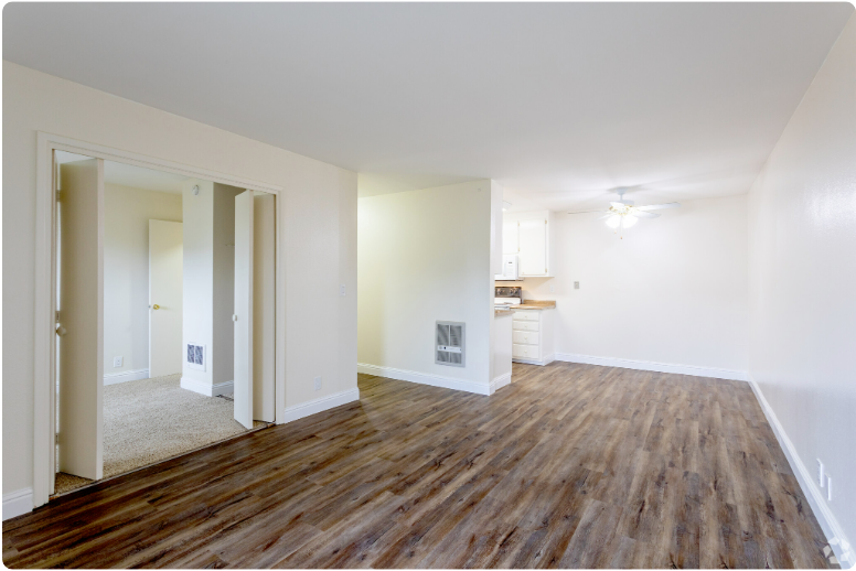 16077 Ashland Ave - Photo 4 of 5