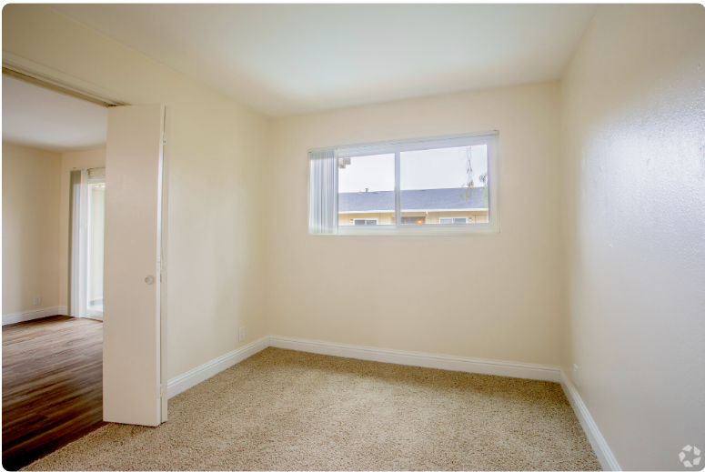 16077 Ashland Ave - Photo 5 of 5