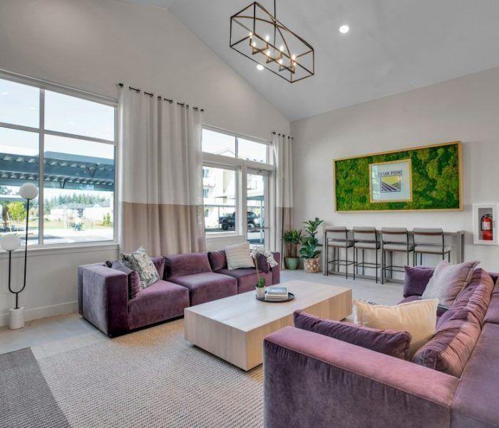 2385 Sprague Ln - Photo 3 of 25