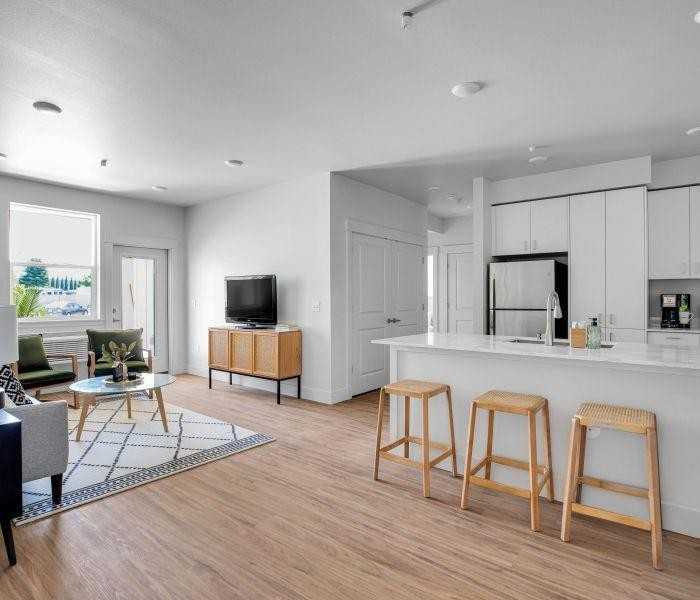 2385 Sprague Lane - Photo 3 of 25