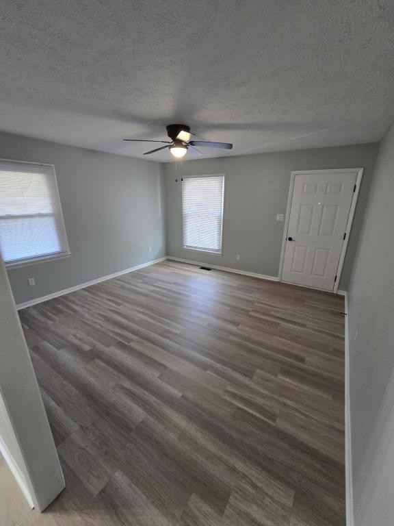 102 Dallas St - Photo 5 of 15