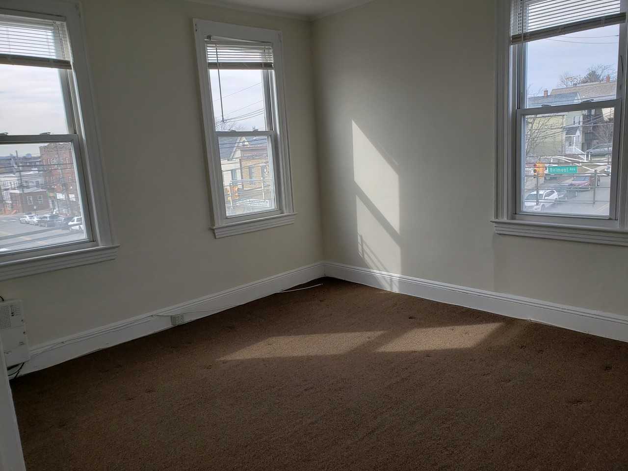 64 Belmont Ave #5 - Photo 5 of 6