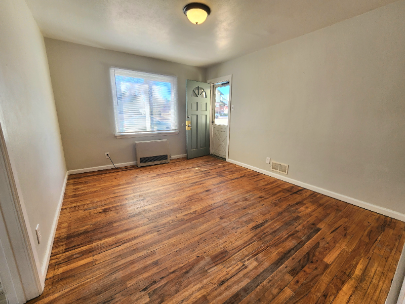 110 E Grant Ave #2 - Photo 2 of 7