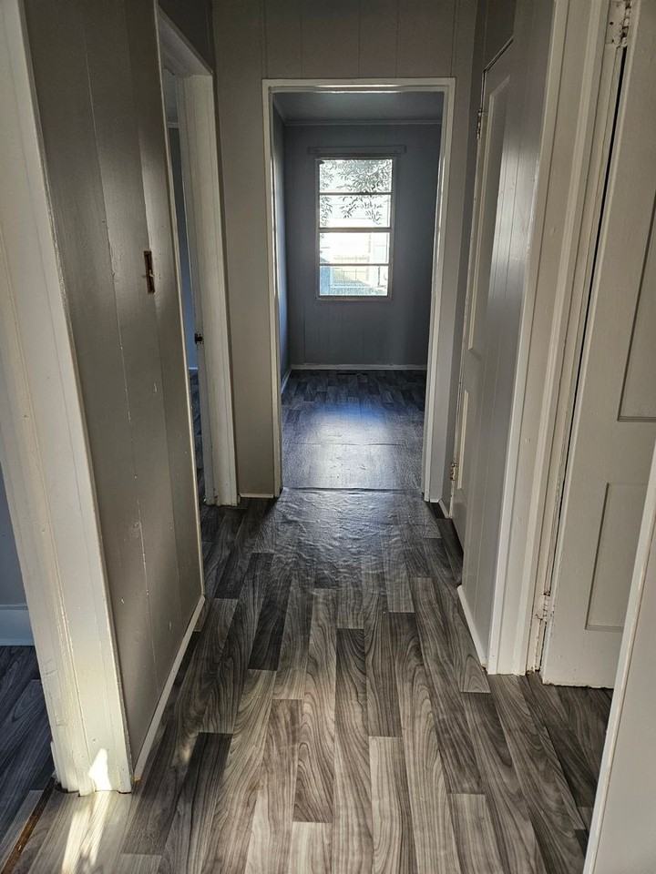 806 Woodland St - Photo 3 of 11