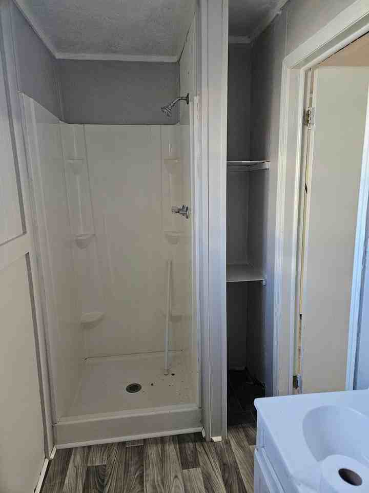 806 Woodland St - Photo 4 of 11