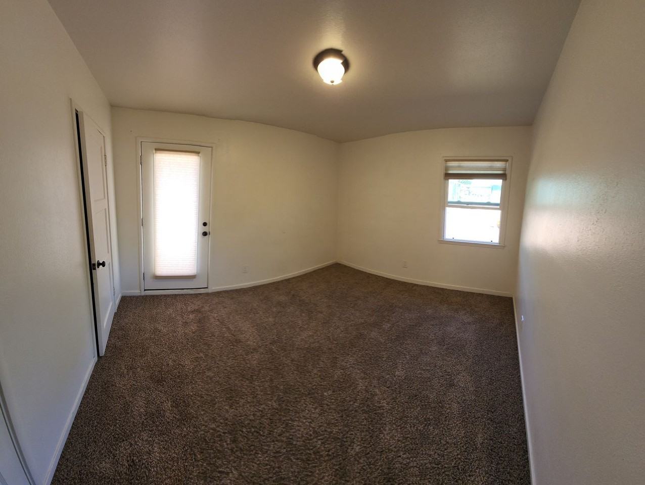 359 Tolosa Way - Photo 7 of 50