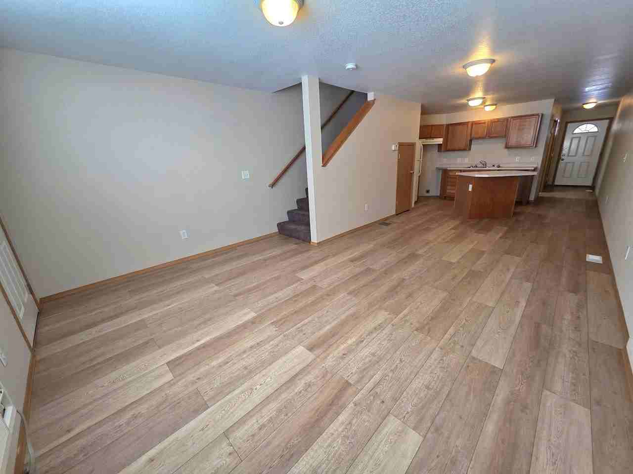 1823 Montana St - Photo 6 of 22
