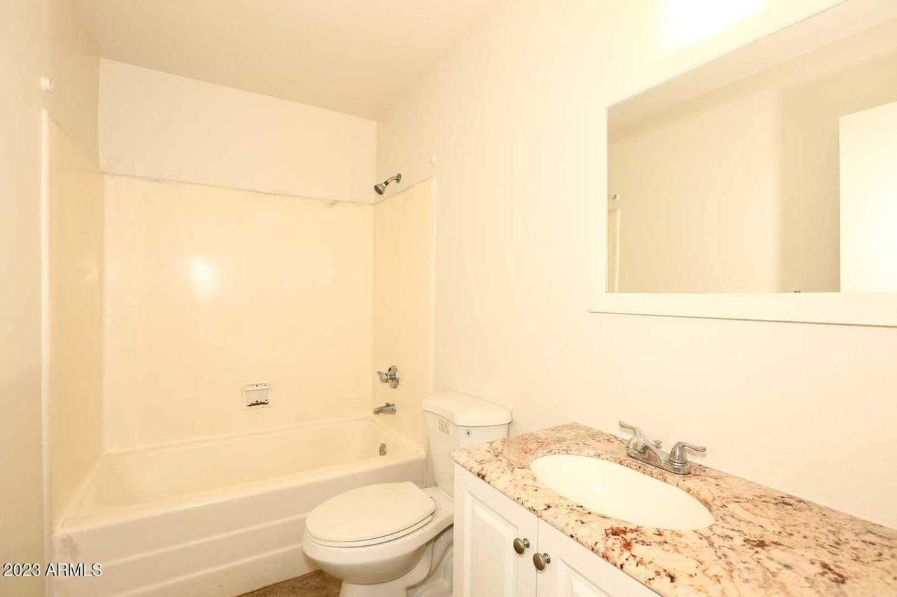 4505 S Mill Ave - Photo 7 of 20