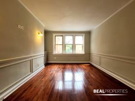 540 W Surf St - Photo 1 of 1