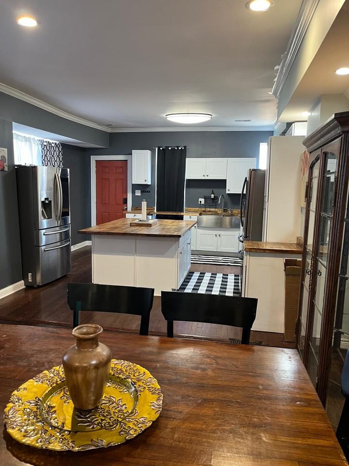 533 Leon St #1 - Photo 6 of 13
