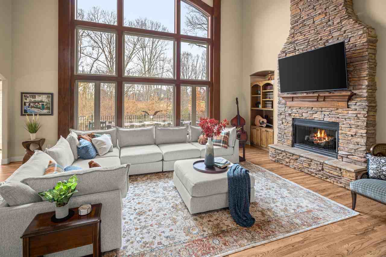 11336 Pembrook Cir #NA - Photo 3 of 22