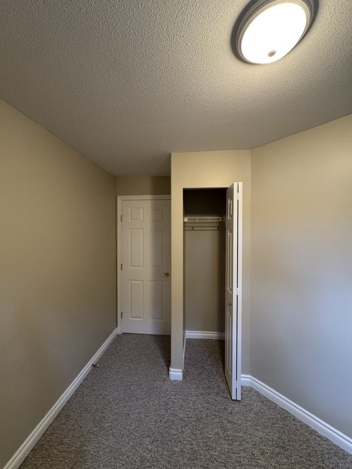 1542 Purcell Drive - Photo 12