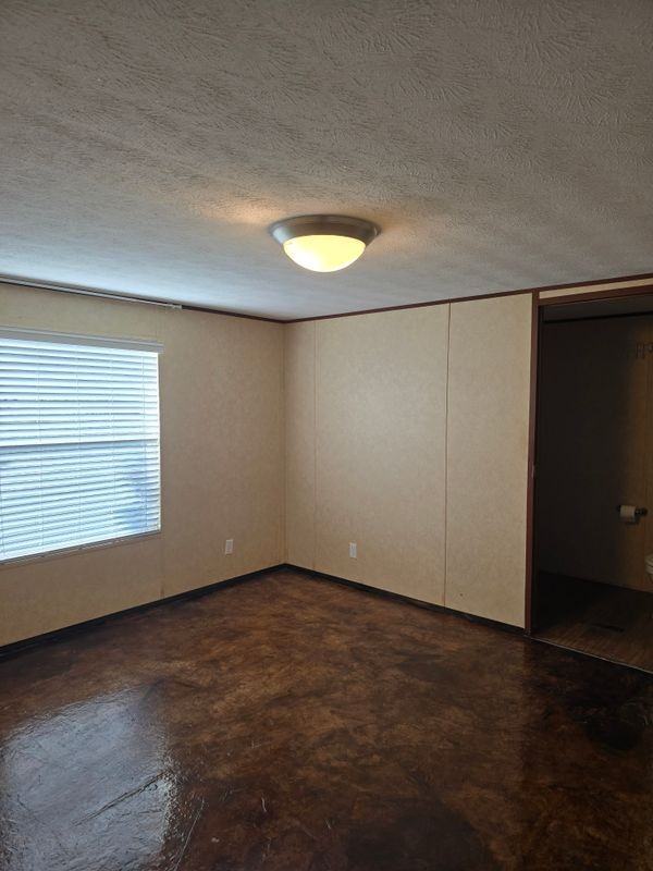 5381 County Road 3300 - Photo 5 of 12