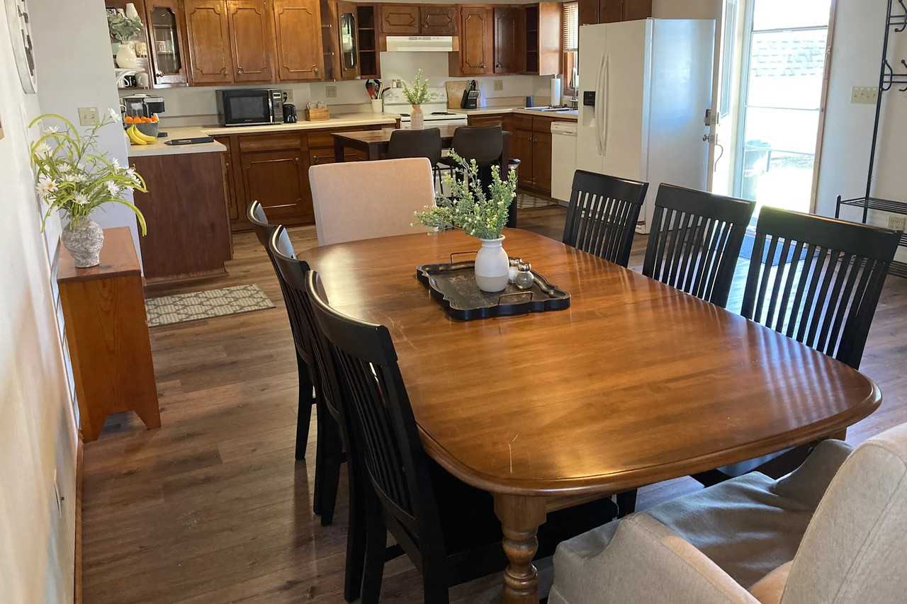 510 W Elizabeth St - Photo 2 of 18