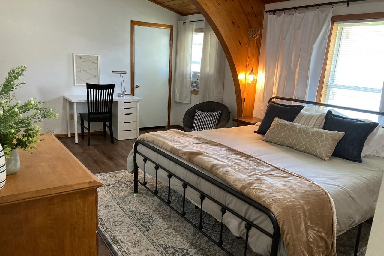 510 W Elizabeth St - Photo 3 of 18