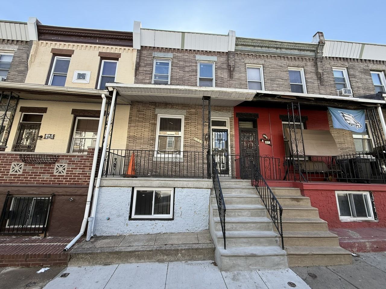 5116 Folsom St - Photo 2 of 24