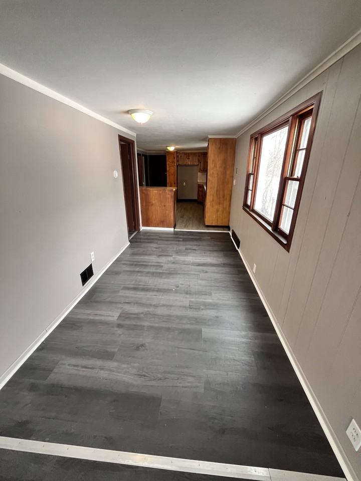 52 Langmeyer Ave - Photo 3 of 11