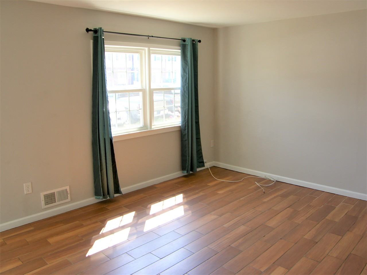 2424 Kilpatrick Pl #1 - Photo 3 of 15