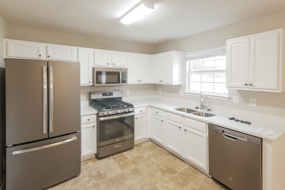 578 Jake Trl - Photo 7 of 17