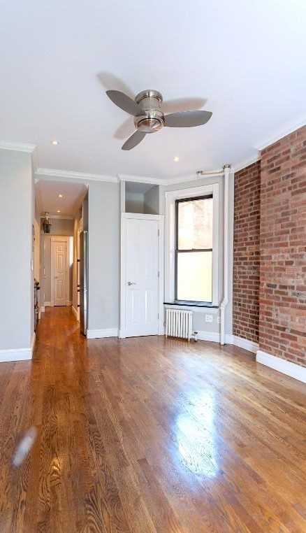 Mott St #8 - Photo 2 of 4