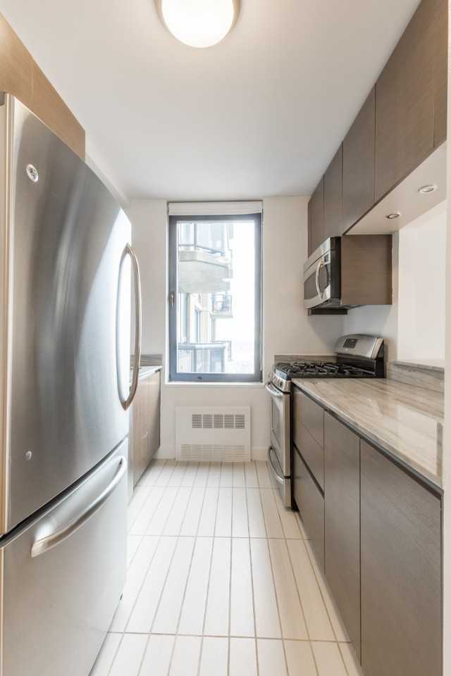 W 48th St #42M - Photo 3 of 6