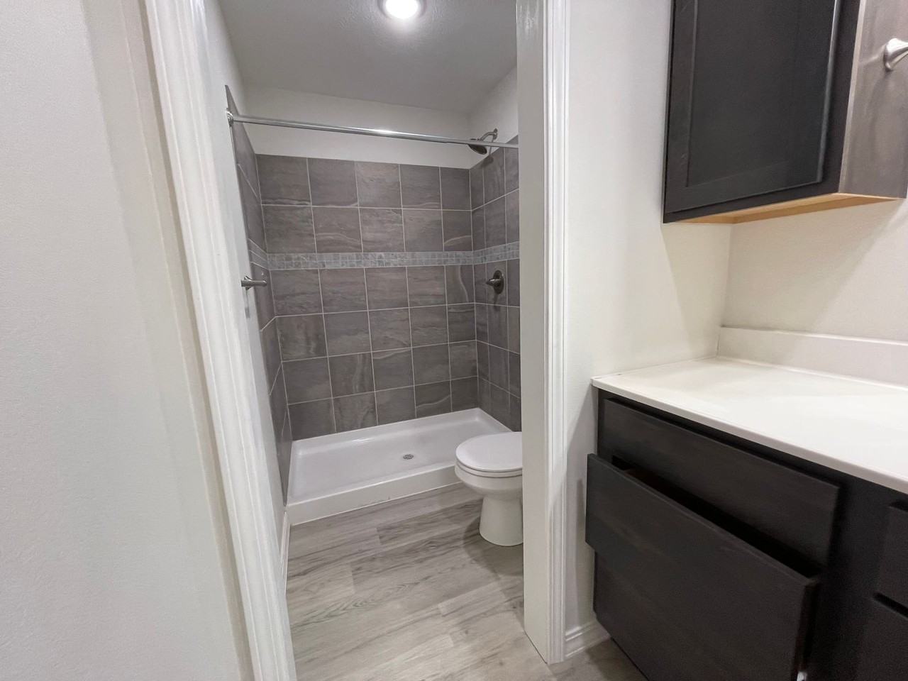 3245 Falls Pkwy #335 - Photo 4 of 6