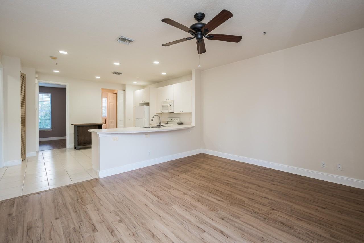 108 E Indian Crossing Cir - Photo 4 of 26