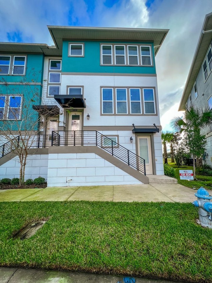 8168 Elion St