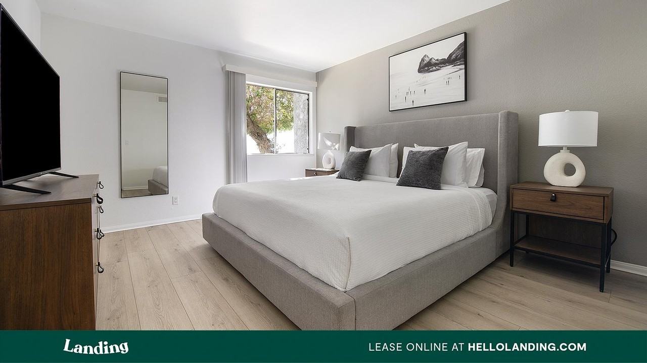 1455 Katie Ave - Photo 3 of 50