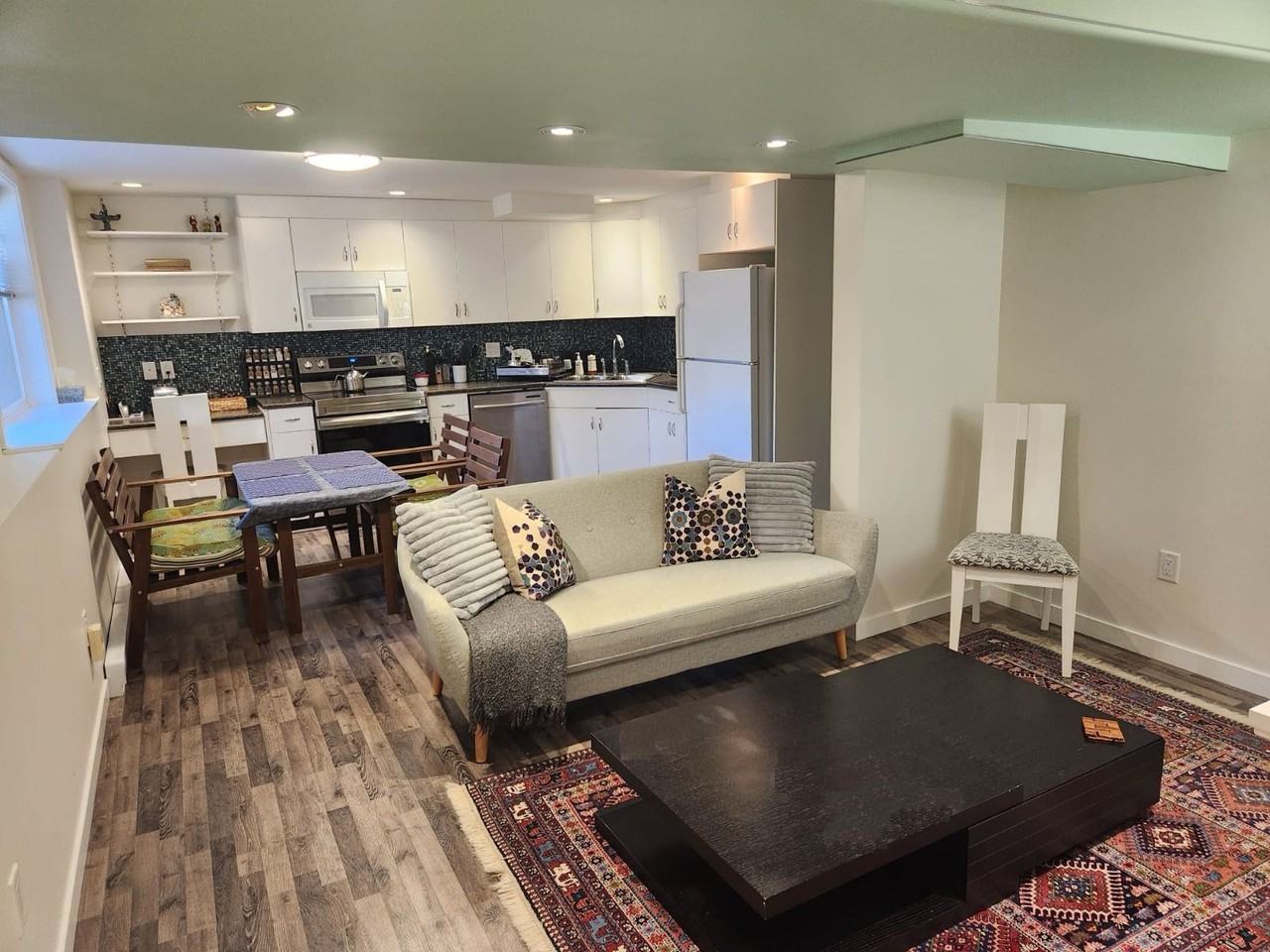 711 20th Street West - Photo 2 of 9