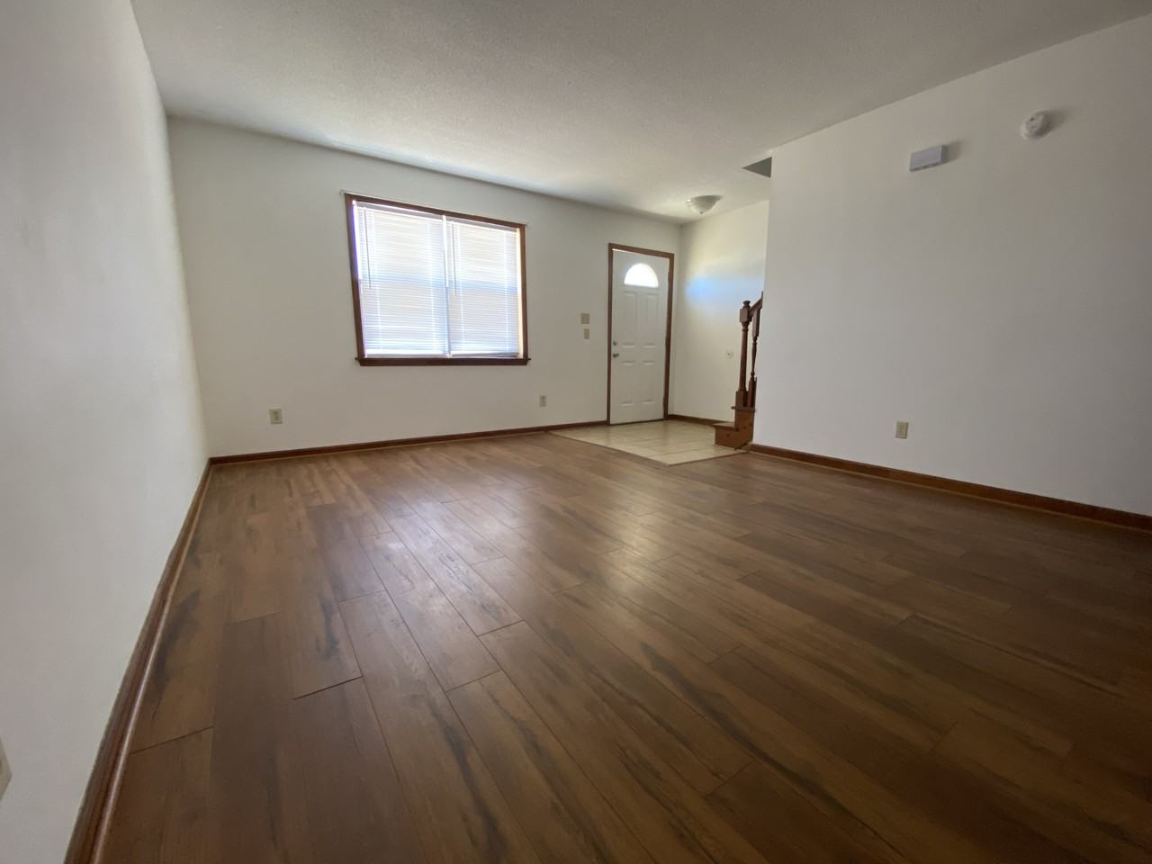 3911 Roberts Road - Photo 3 of 12