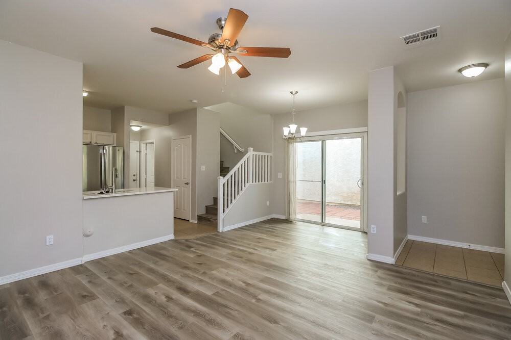 1519 S Owl Dr - Photo 5 of 17
