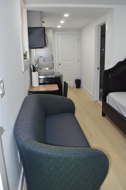 2551 Johnson Dr - Photo 3 of 13