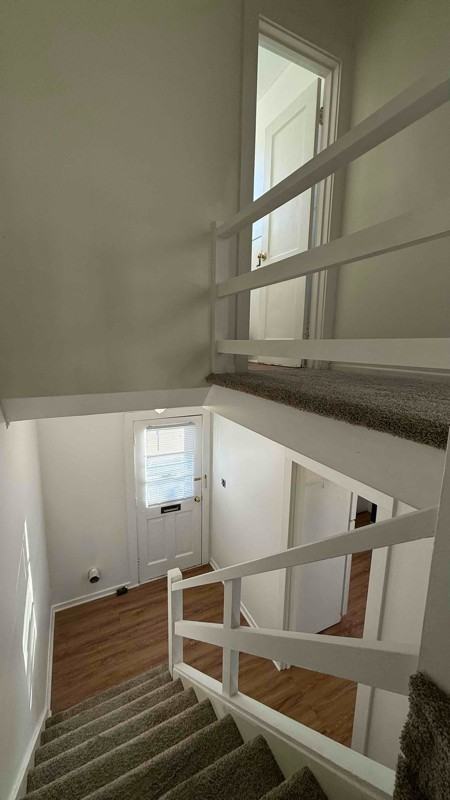 736 W 1st St - Photo 7 of 8