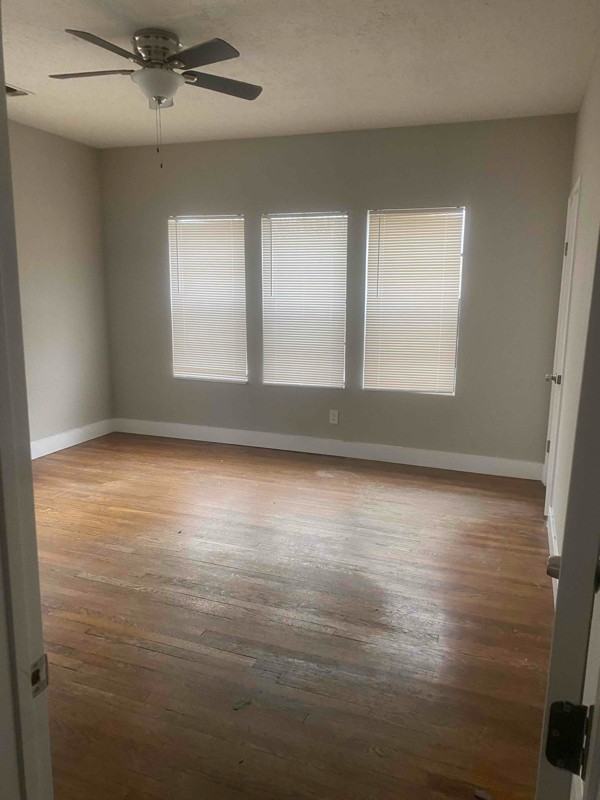 1946 W Dallas St - Photo 7 of 10