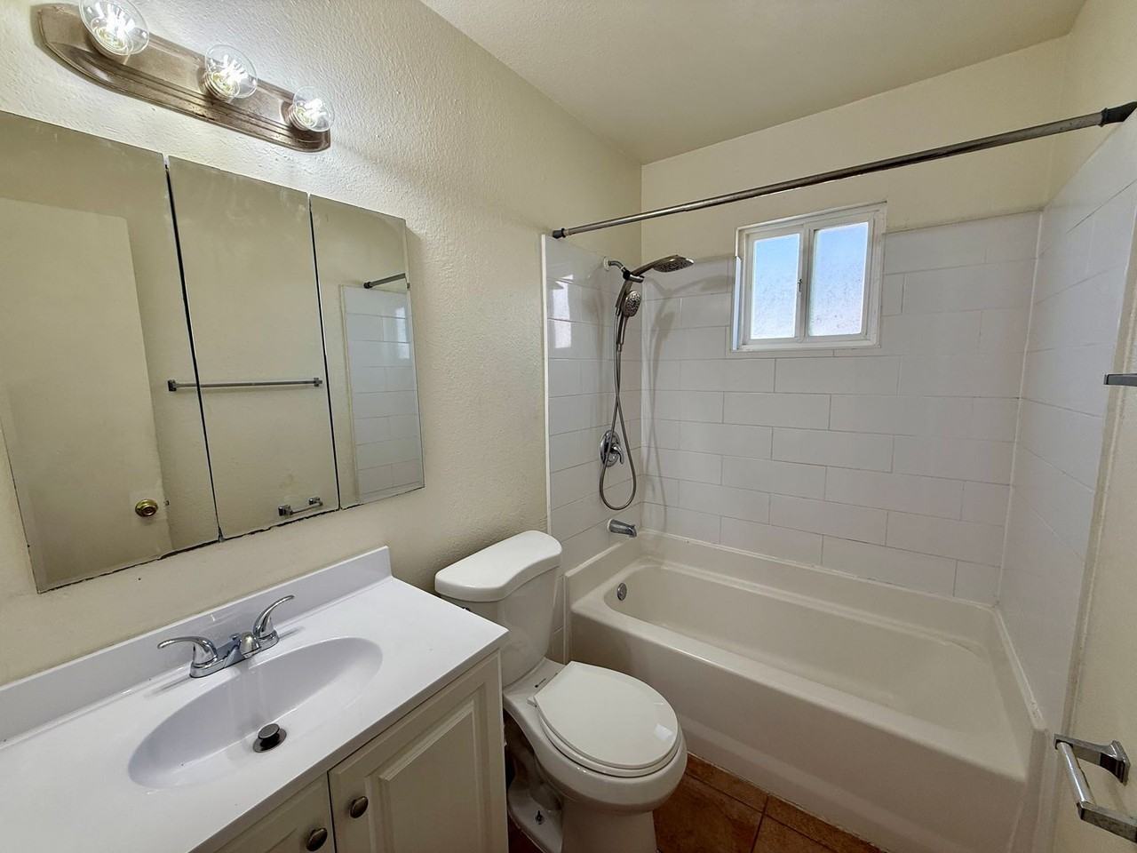 1867 Alabama St - Photo 6 of 10