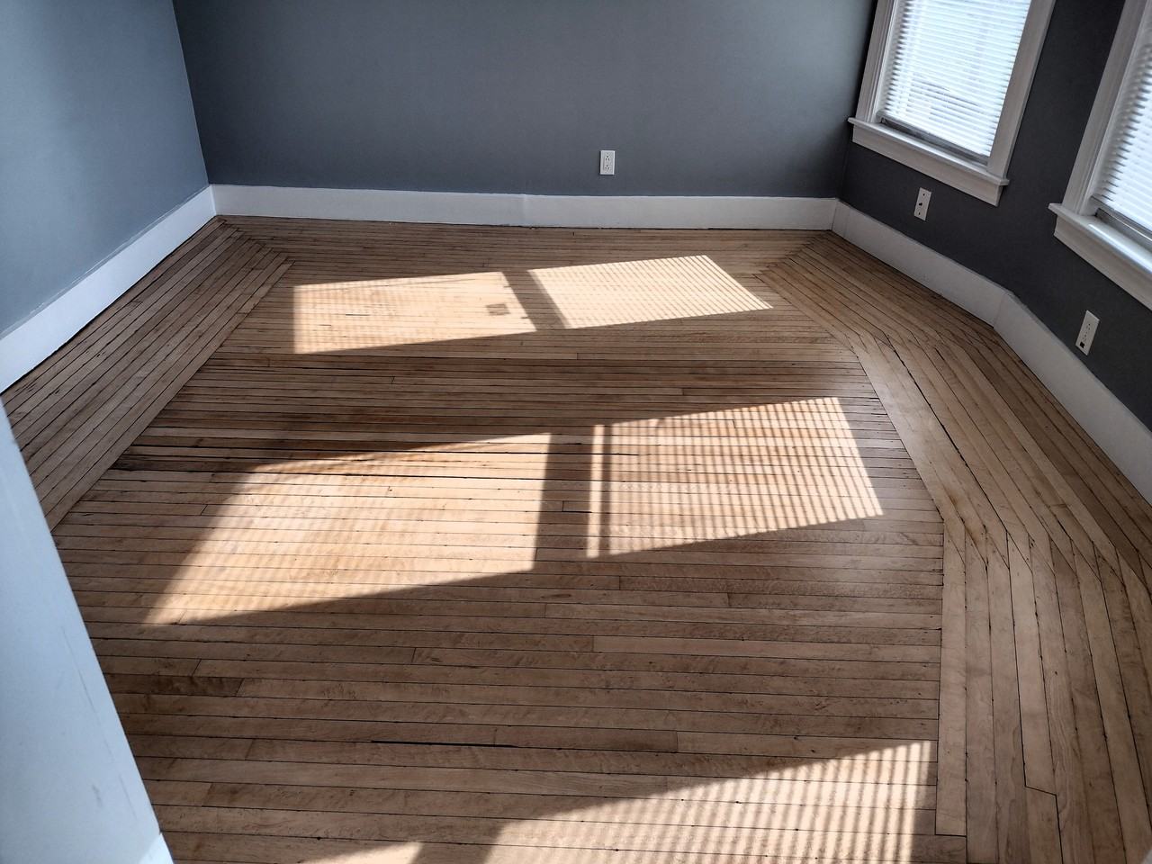 16 Clinton Ave #2 - Photo 3 of 14