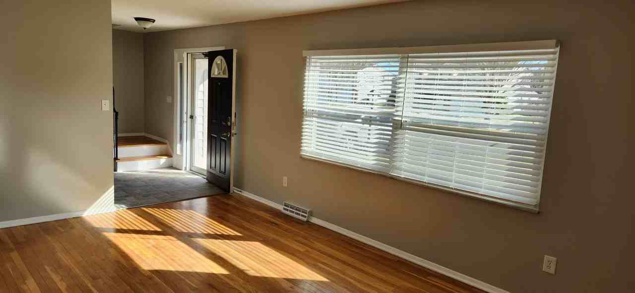 3564 Wenwood Dr #NA - Photo 2 of 26