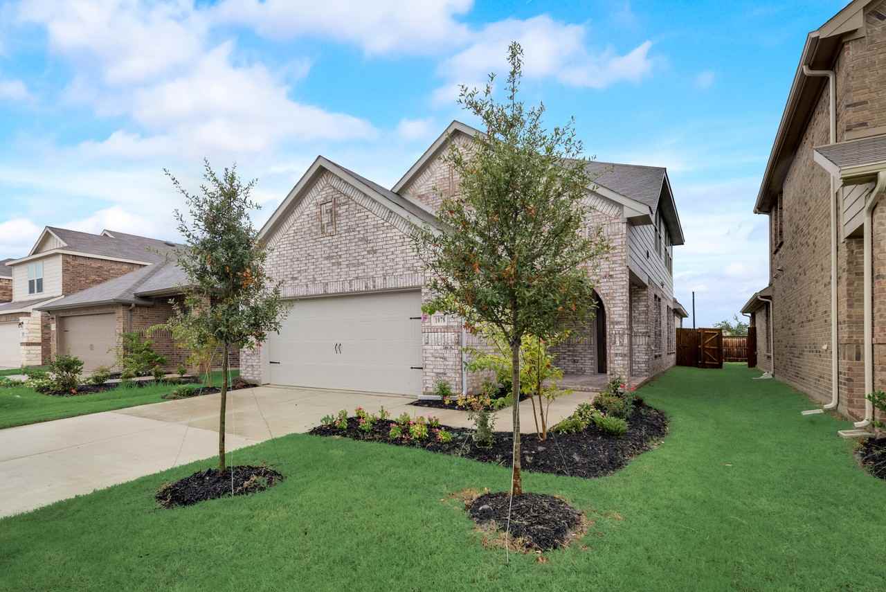 1078 Norias Dr #NA - Photo 3 of 25