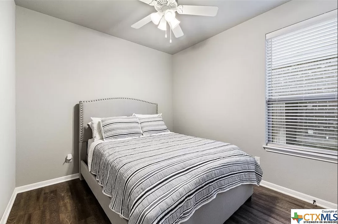 1112 Pinwheel Dr #NA - Photo 7 of 15