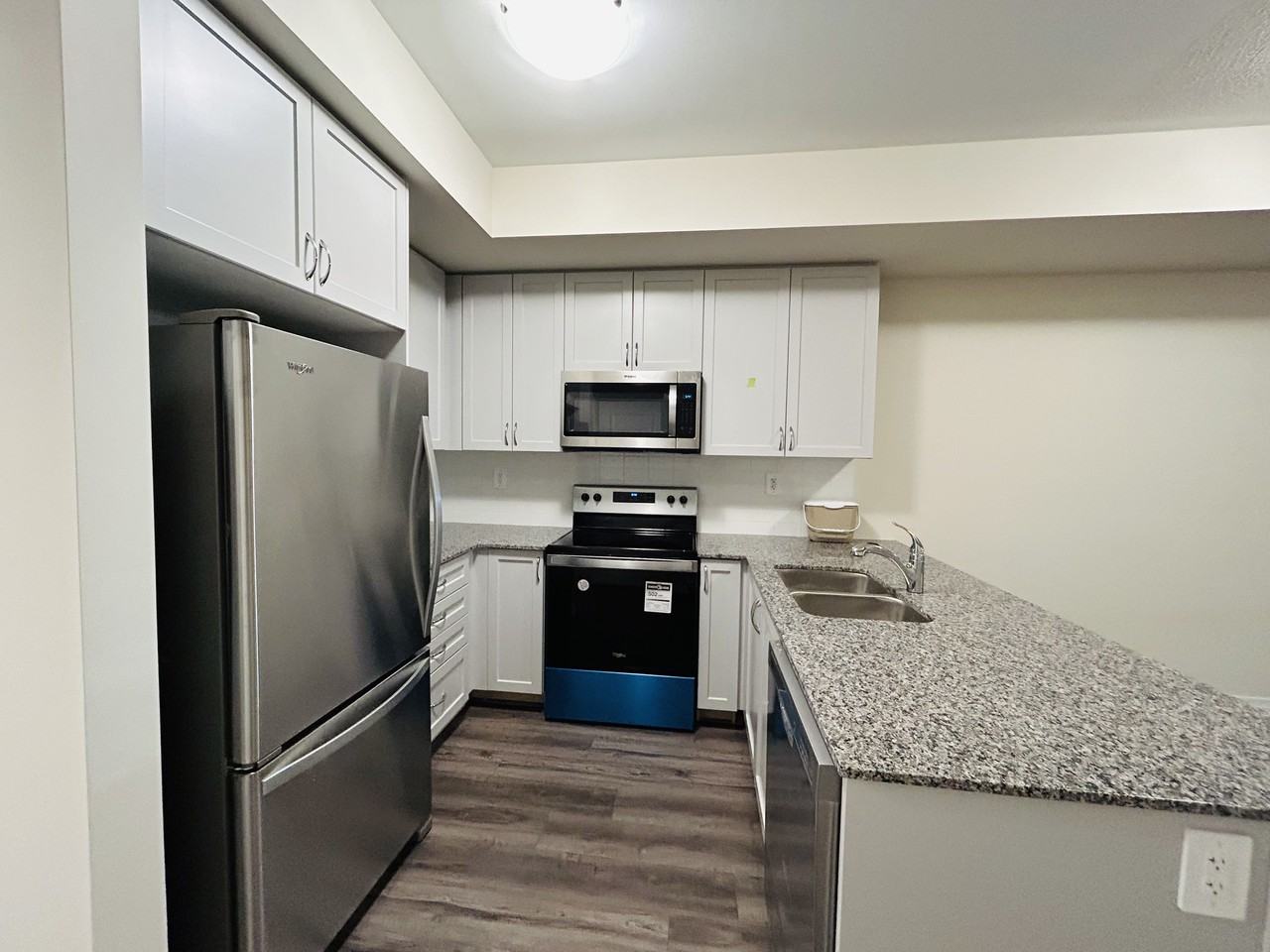 1589 Rose Way #106 - Photo 3 of 18