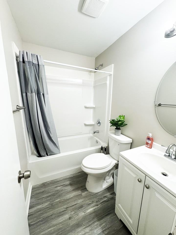 Brookside Dr - Photo 2 of 10