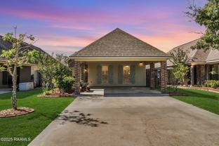 109 Acacia Ln - Photo 1 of 1