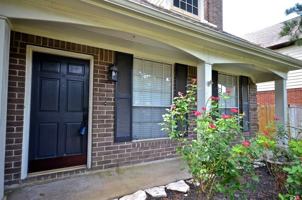 featured image of 807 Bent Knoll Ct