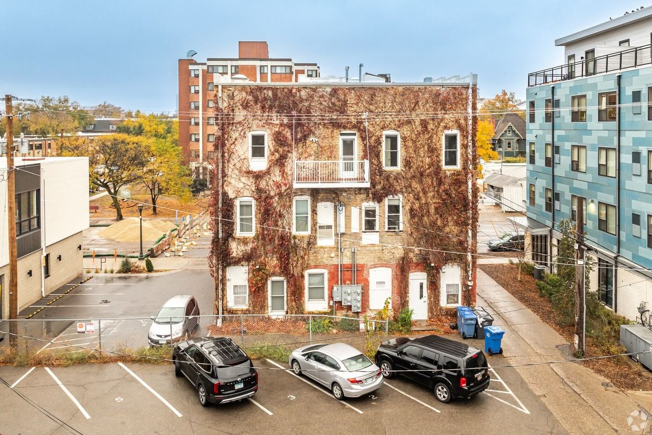 Historic Building Located in the heart of Whittier - Photo 3 of 3