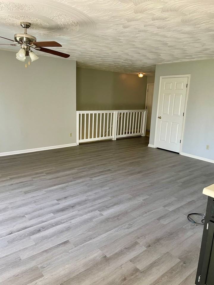 1201 Keller Dr - Photo 3 of 6