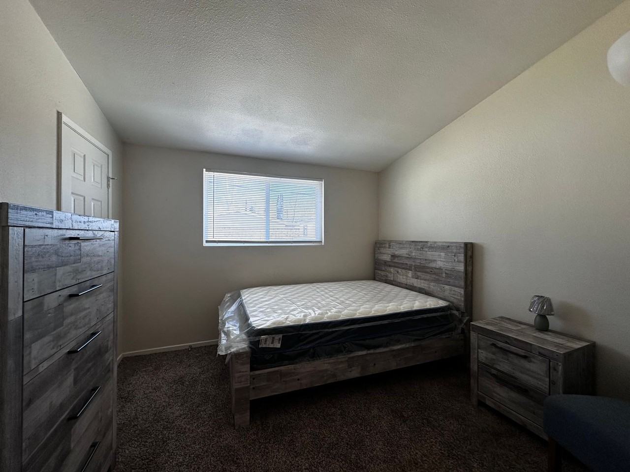 27548 Camp Plenty Rd - Photo 3 of 6