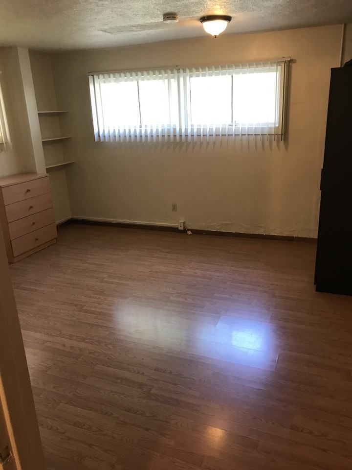 2508 Hillegass Avenue - Photo 5 of 21