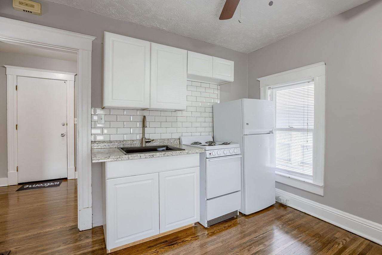 115 South 38th Street - Photo 2 of 24